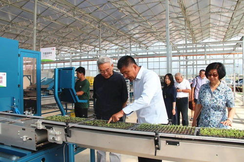 草業(yè)界院士專家齊聚大青山腳下百草園，共探資源再生利用技術研發(fā)新路徑